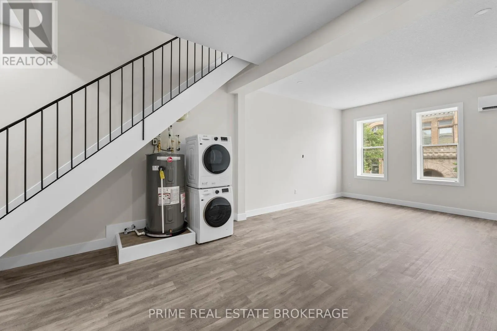 8 - 539 TALBOT STREET, #8