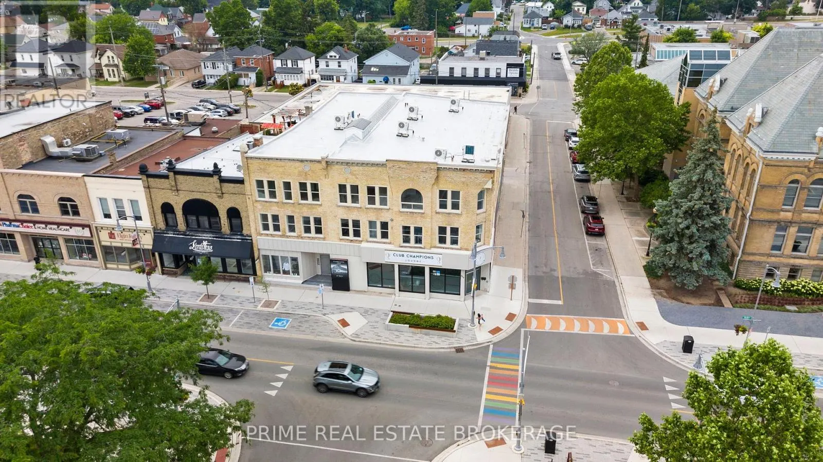 8 - 539 TALBOT STREET, #8