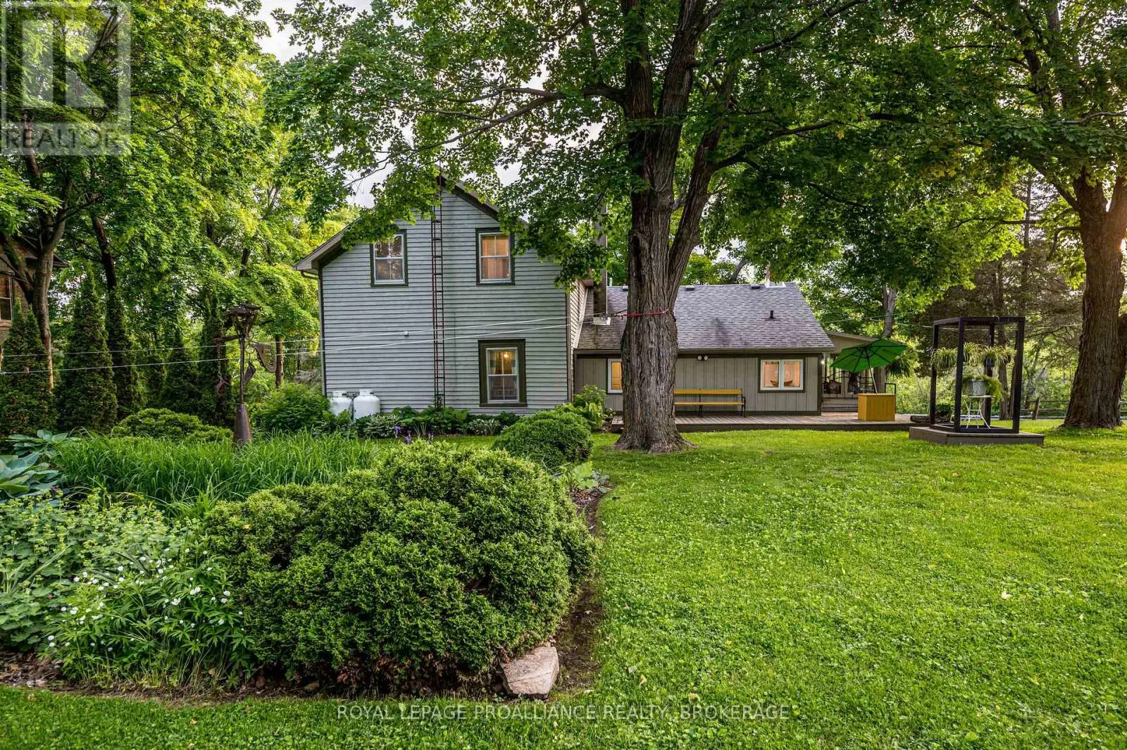 330 COLEBROOK ROAD