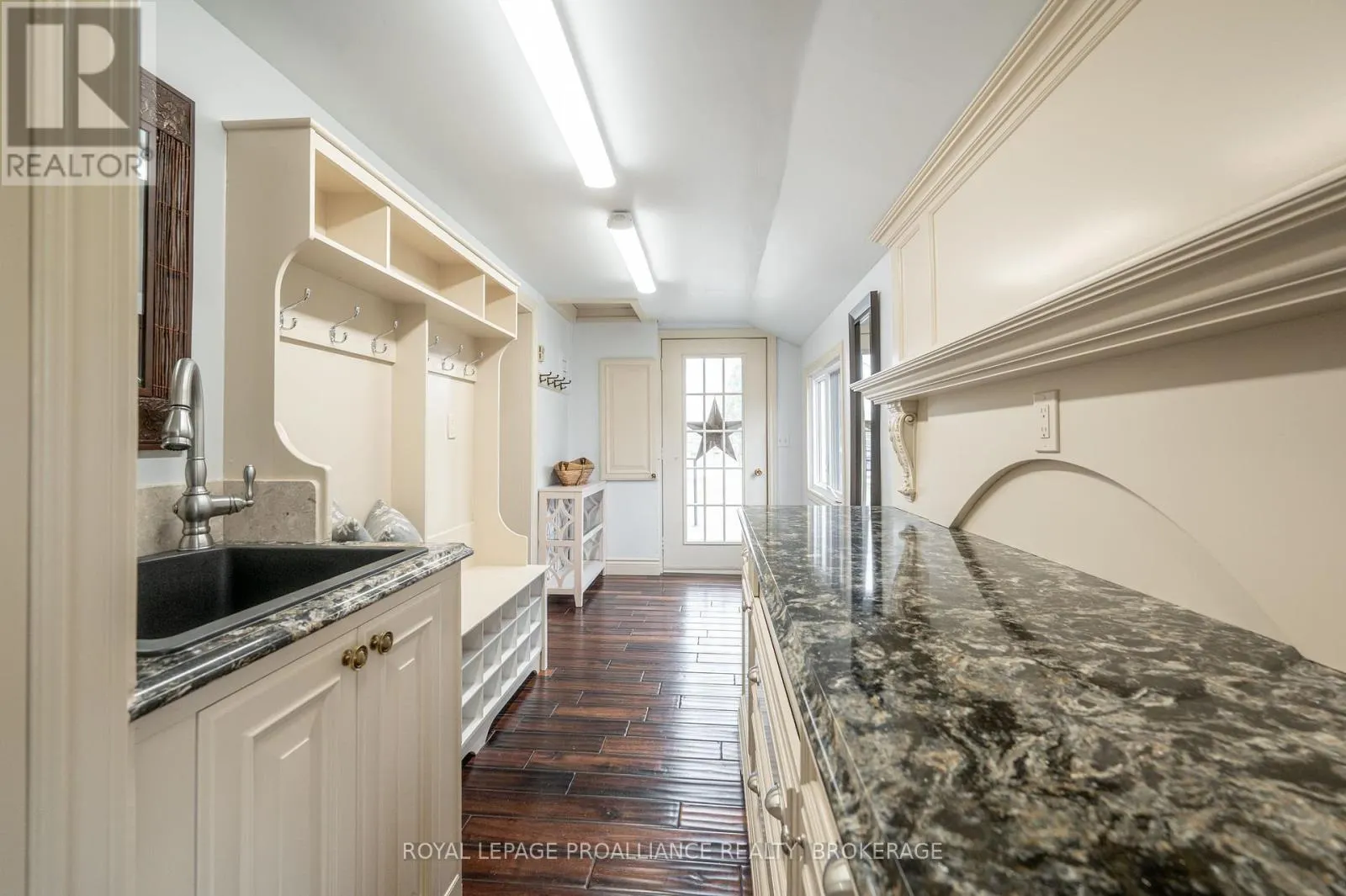330 COLEBROOK ROAD