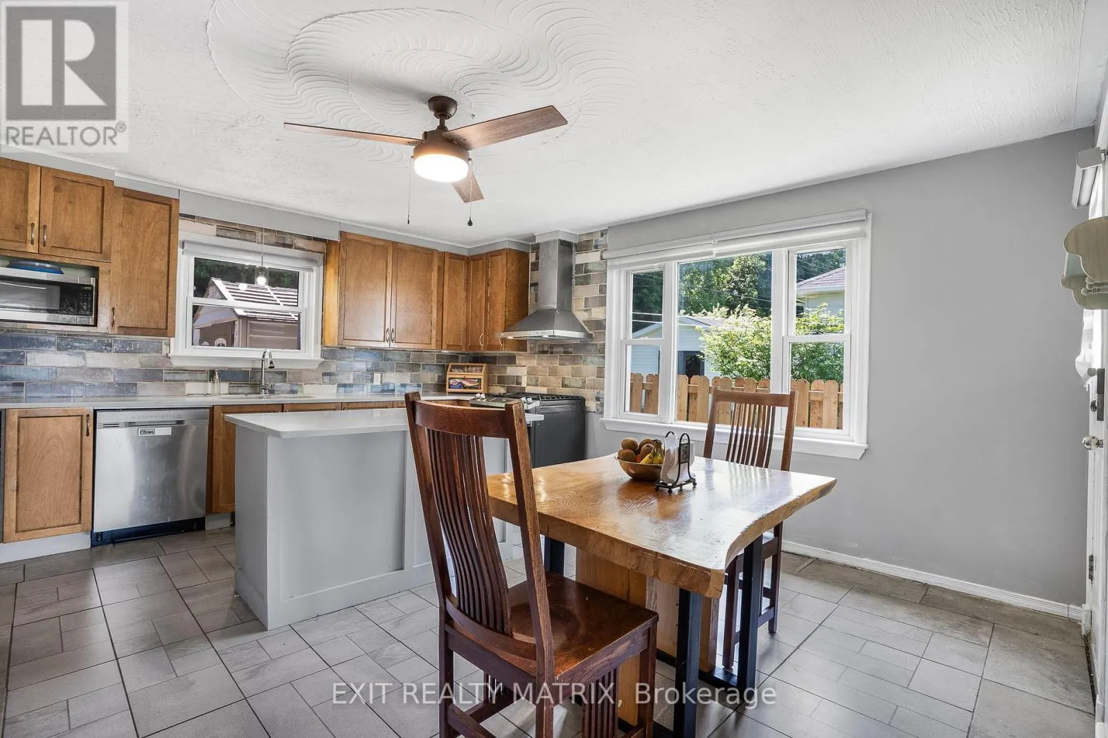 5795 HIGHWAY 34 ROAD