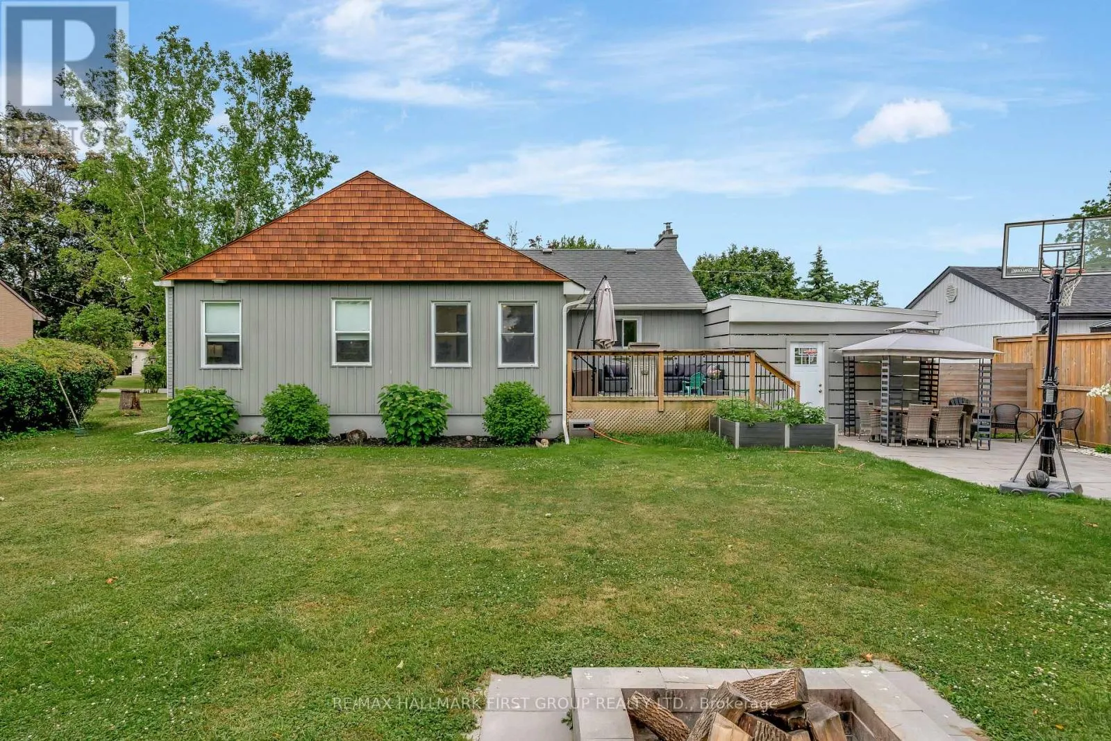 6 ORCHARD AVENUE