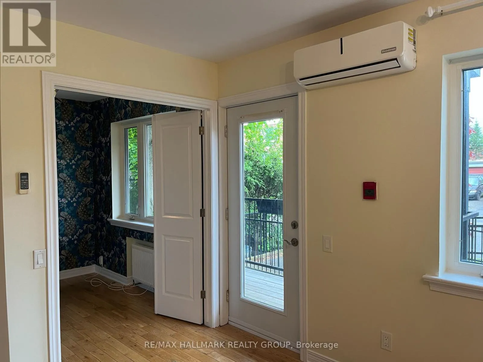 324 CURRELL AVENUE