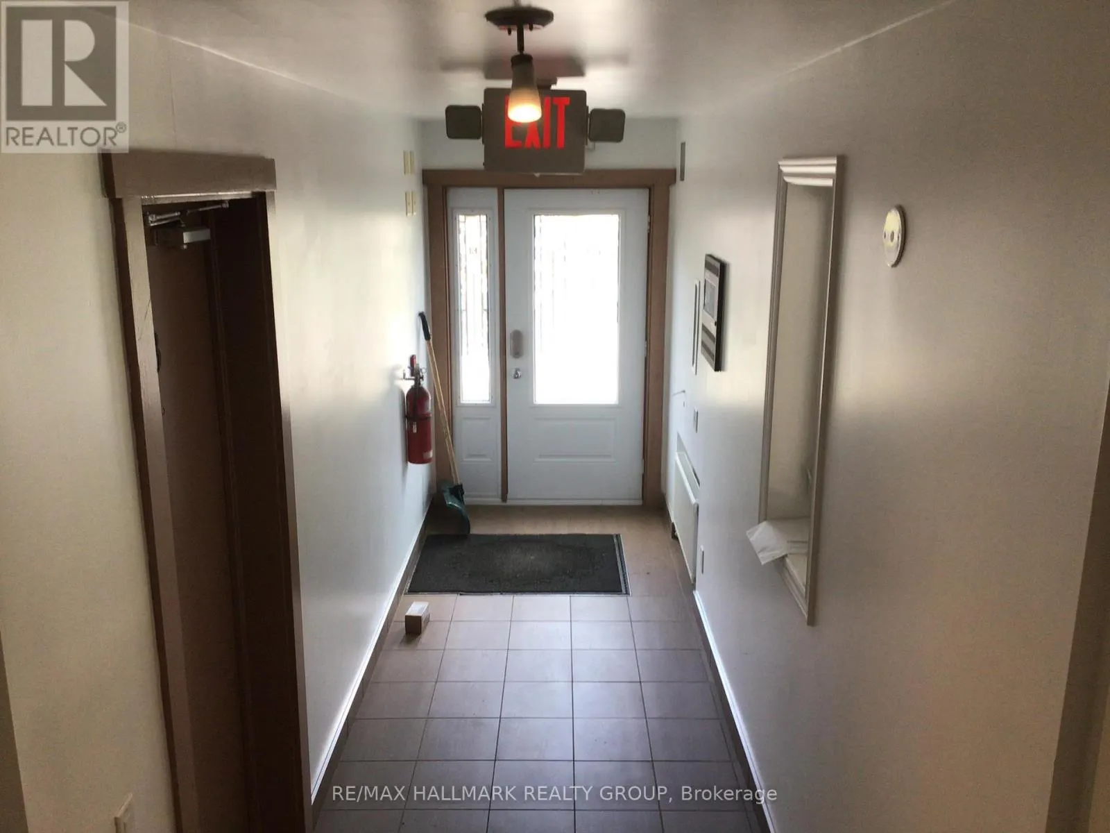 324 CURRELL AVENUE