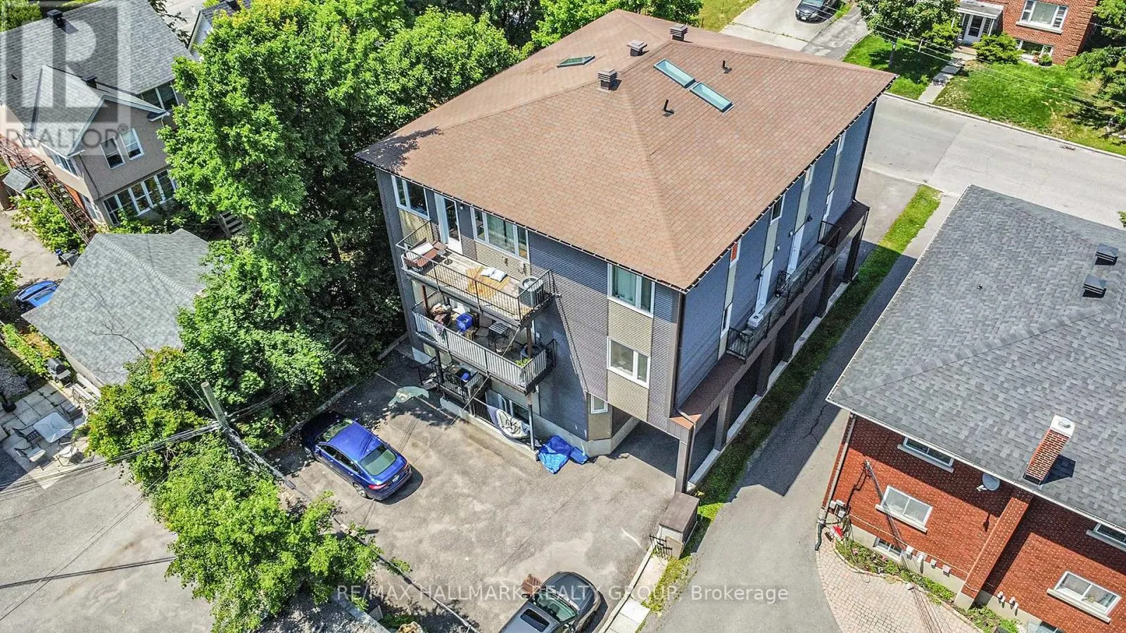 324 CURRELL AVENUE