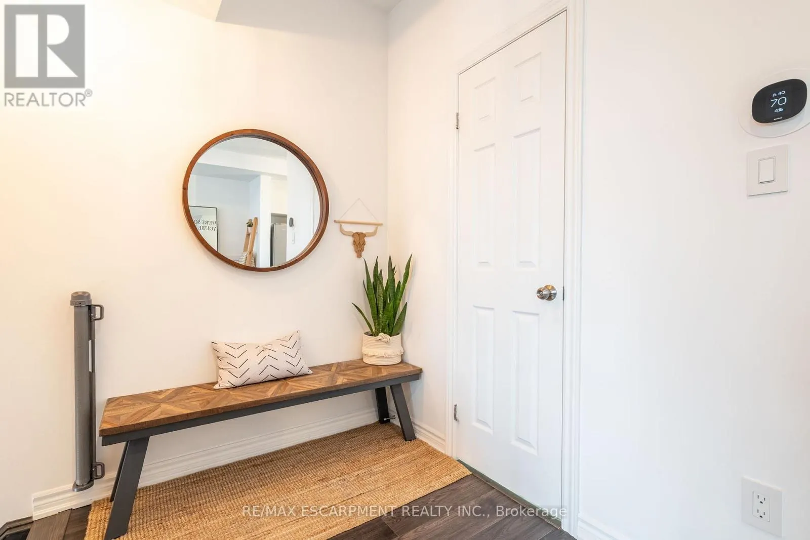 45 - 219 DUNDAS STREET E