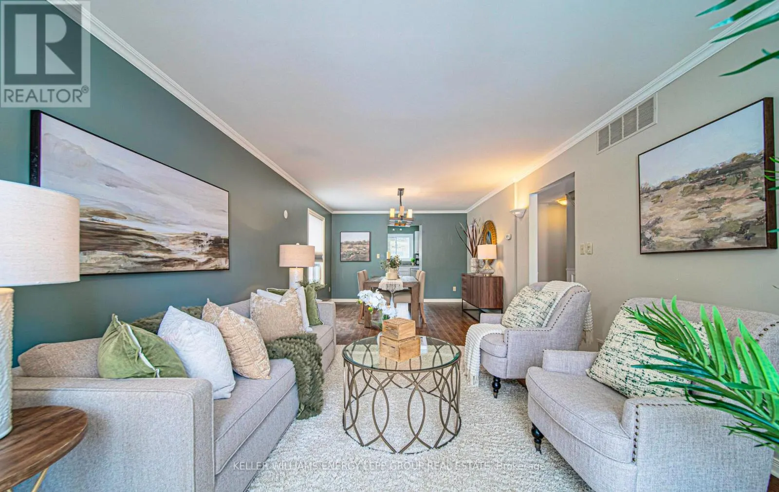 7 HERBERT PLACE