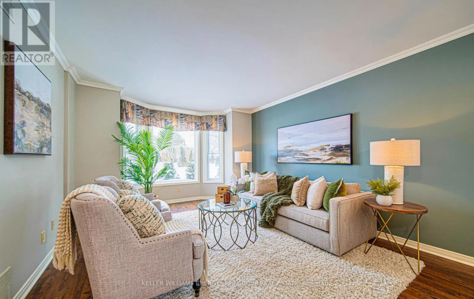 7 HERBERT PLACE
