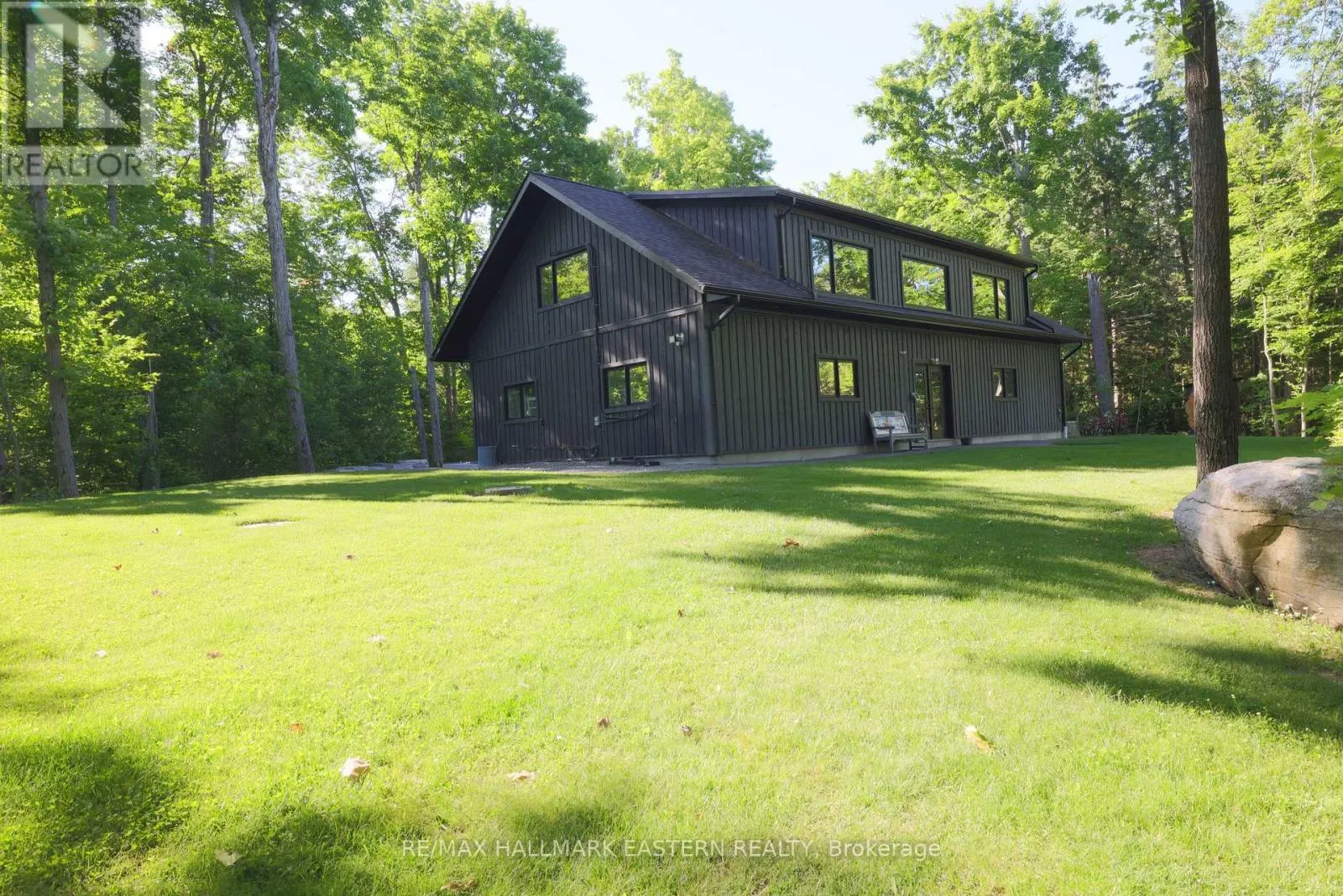 1052 TEDFORD LANE