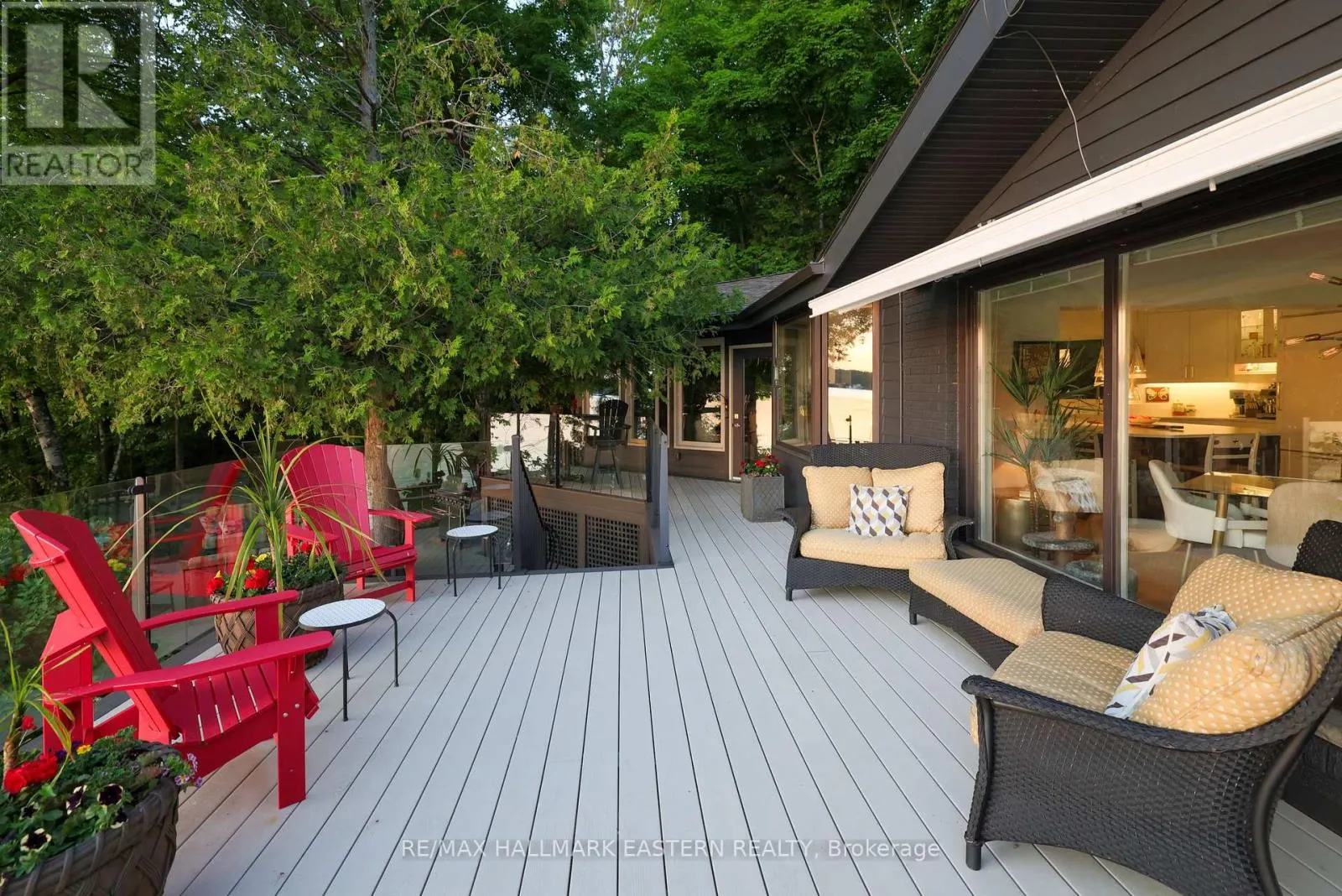 1052 TEDFORD LANE