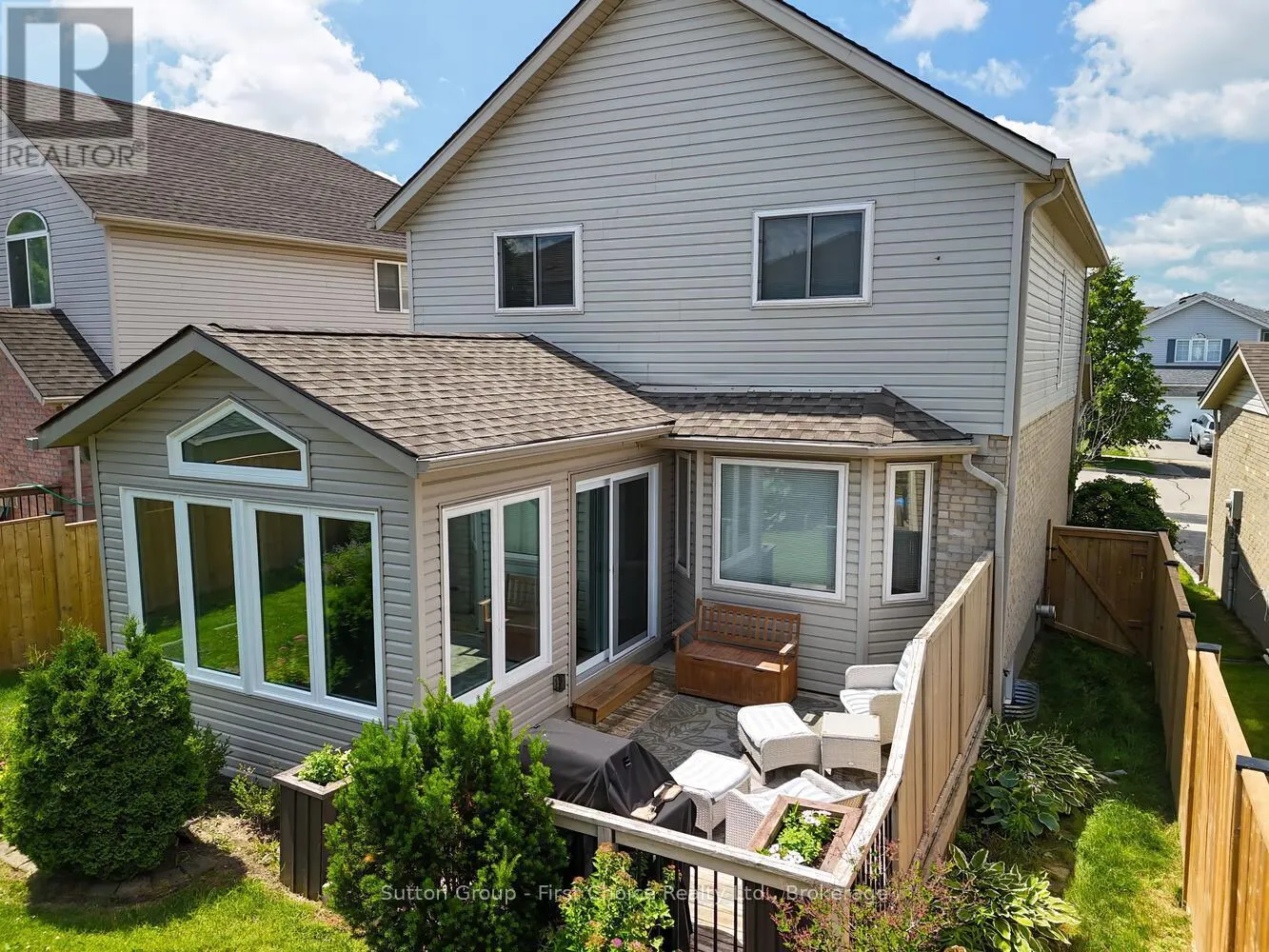 293 HUCK CRESCENT