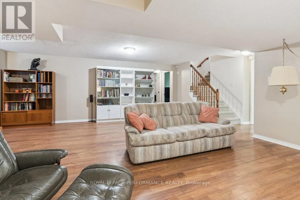131 ARROWWOOD DRIVE