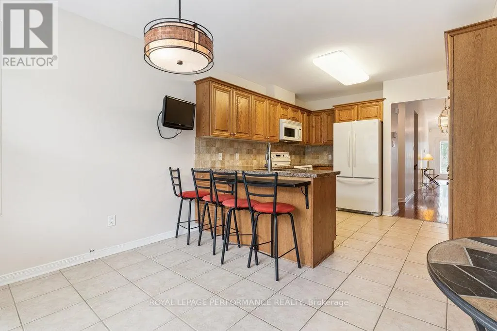 131 ARROWWOOD DRIVE