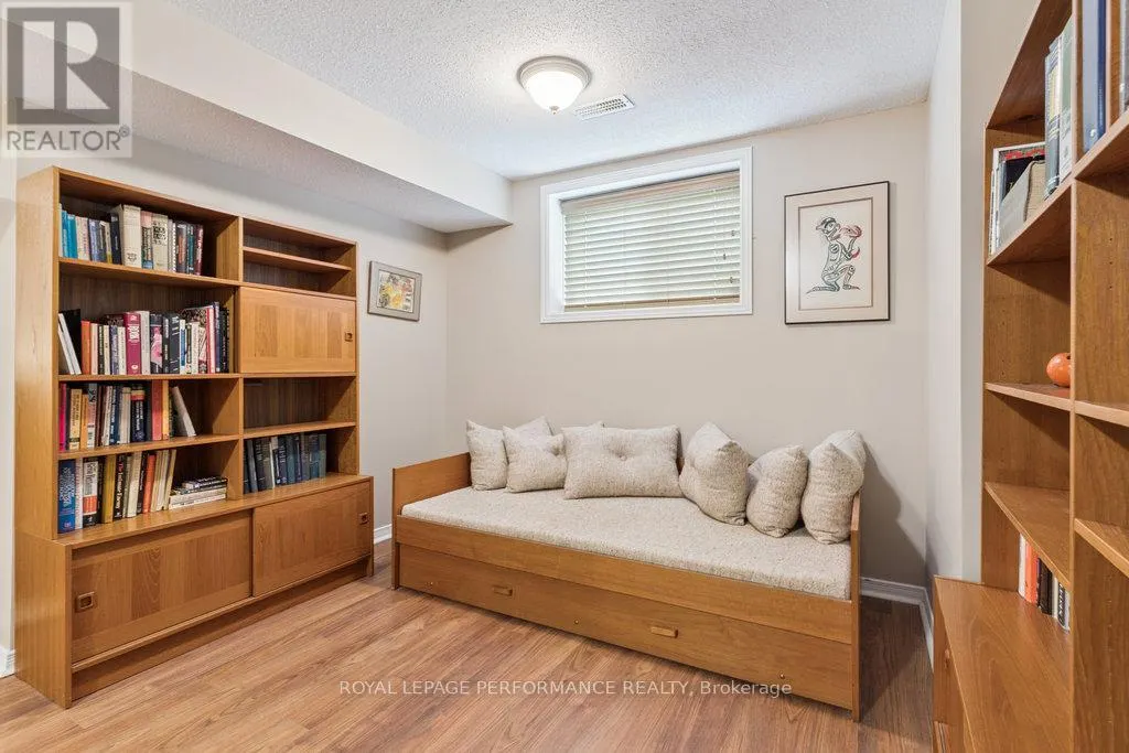 131 ARROWWOOD DRIVE