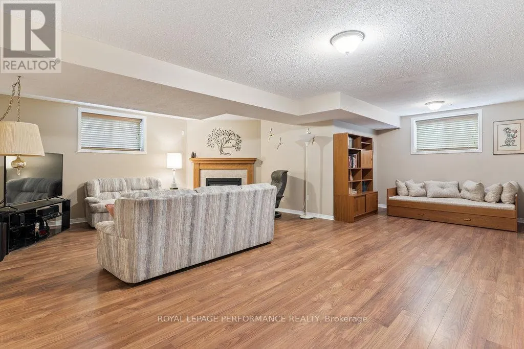 131 ARROWWOOD DRIVE