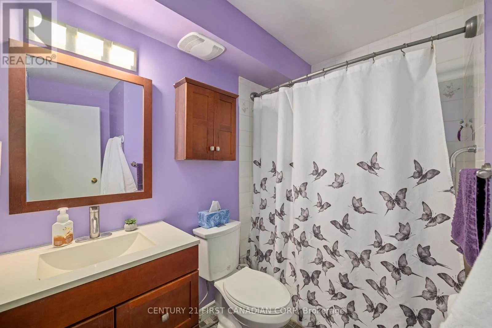 203 - 739 DEVERON CRESCENT, #203
