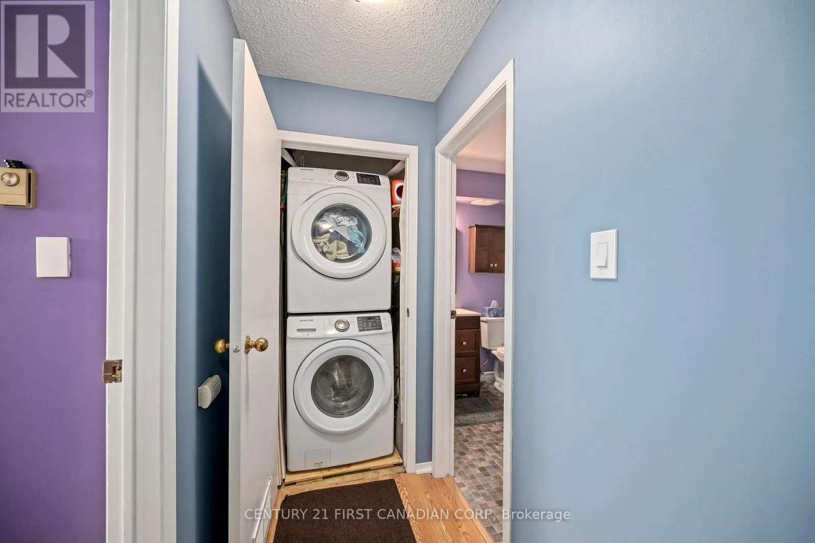 203 - 739 DEVERON CRESCENT, #203