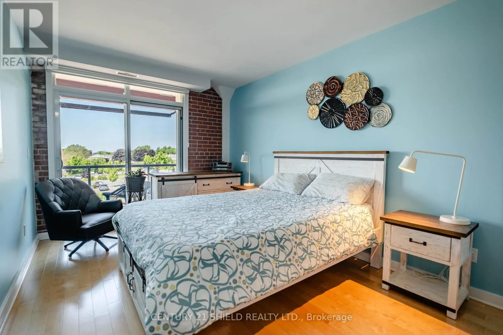 301 - 710 COTTON MILL STREET