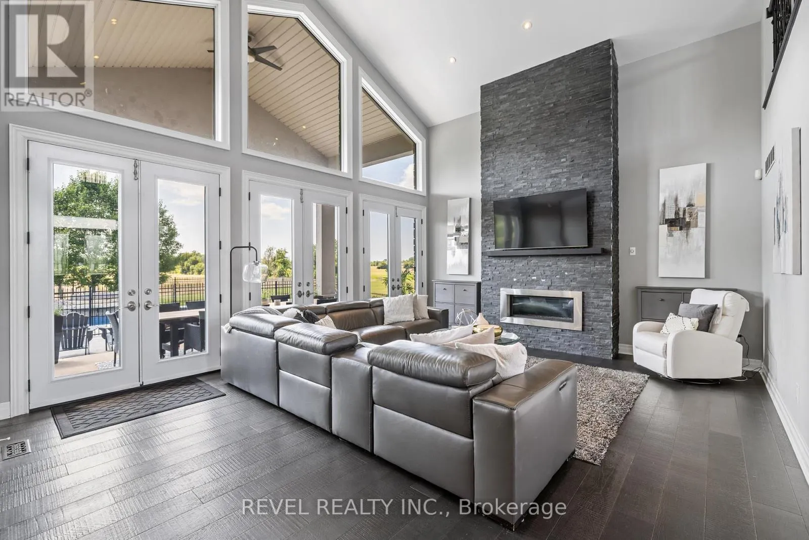 1479 MERRITTVILLE HIGHWAY