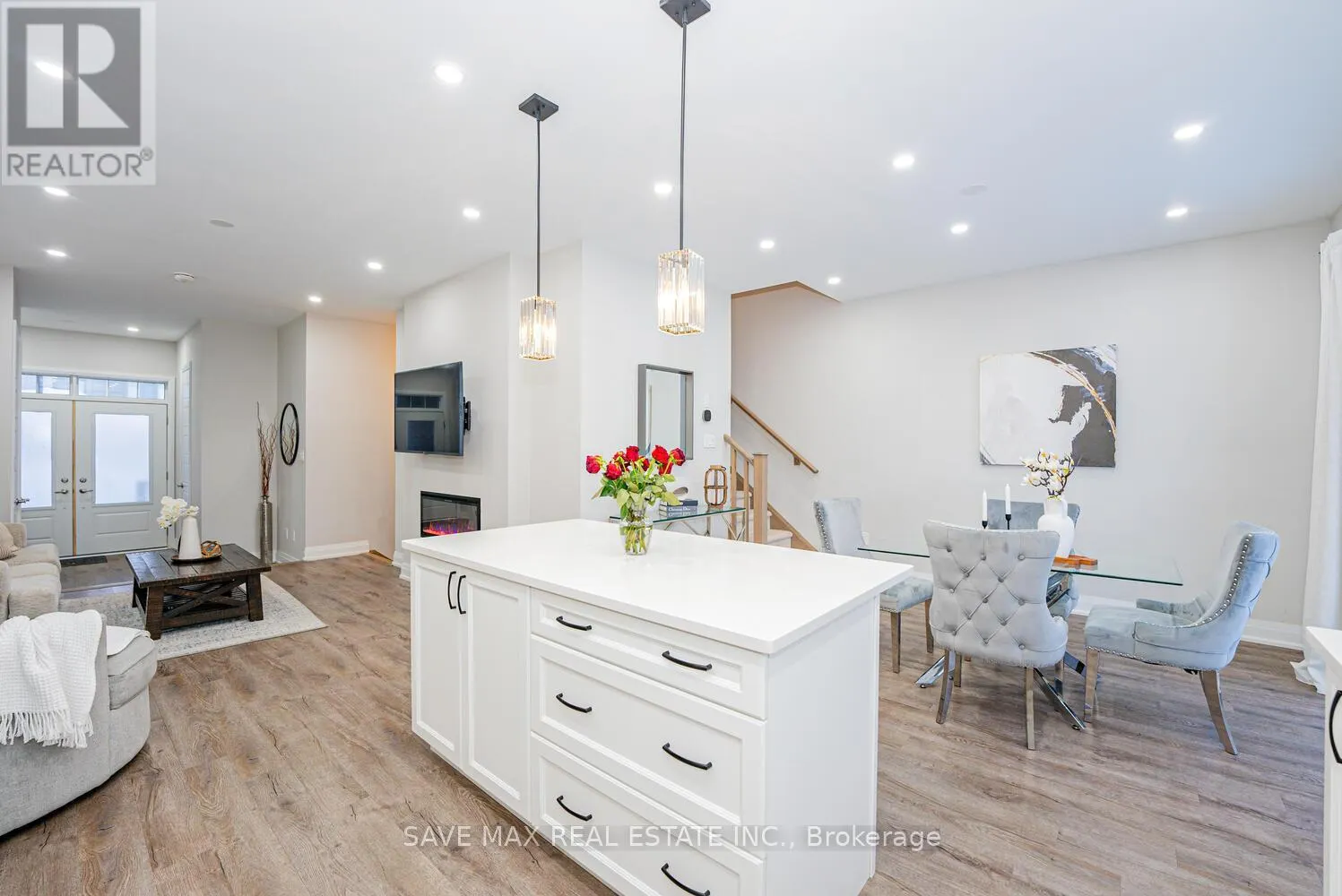 228 HISTAND TRAIL