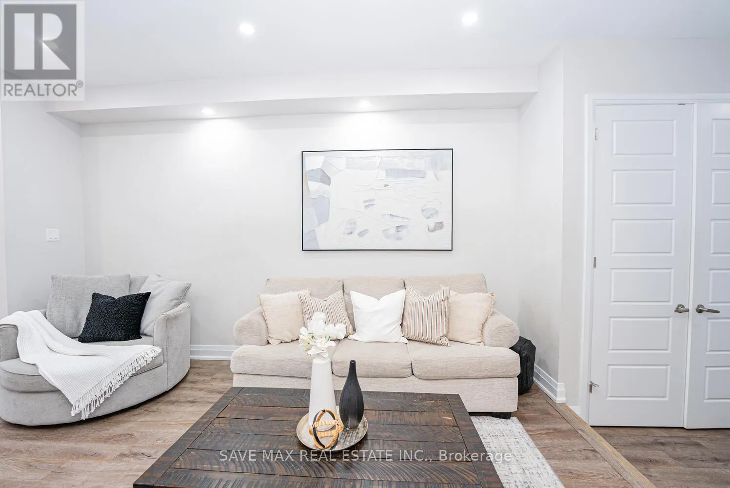 228 HISTAND TRAIL