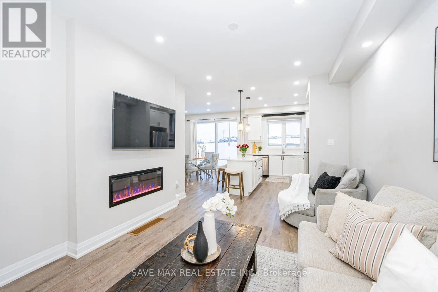 228 HISTAND TRAIL