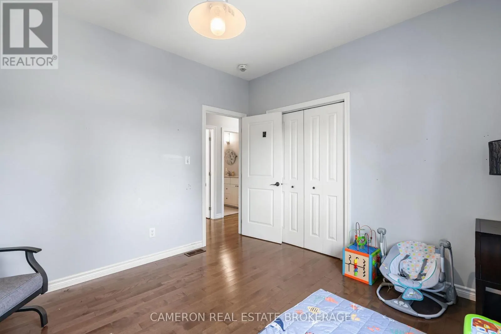 38 ABAGAIL CRESCENT