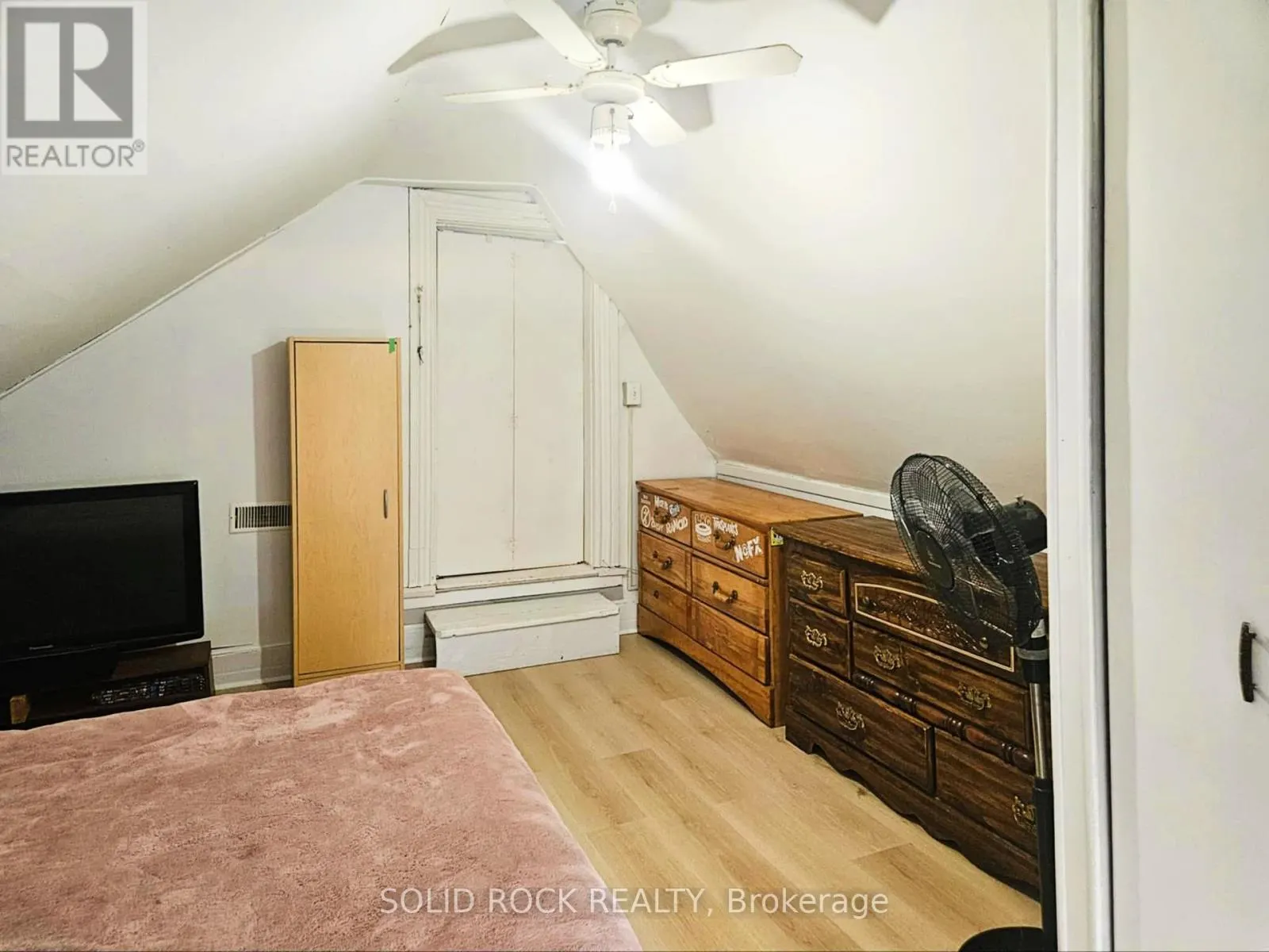 29 EDGEWOOD AVENUE