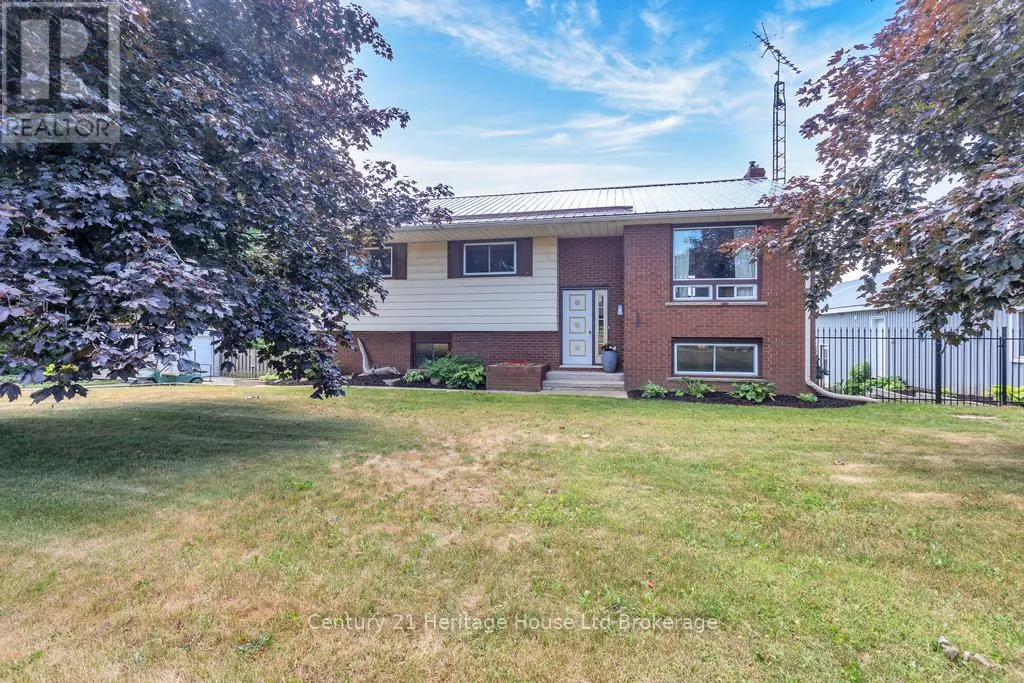 686 GOSHEN ROAD