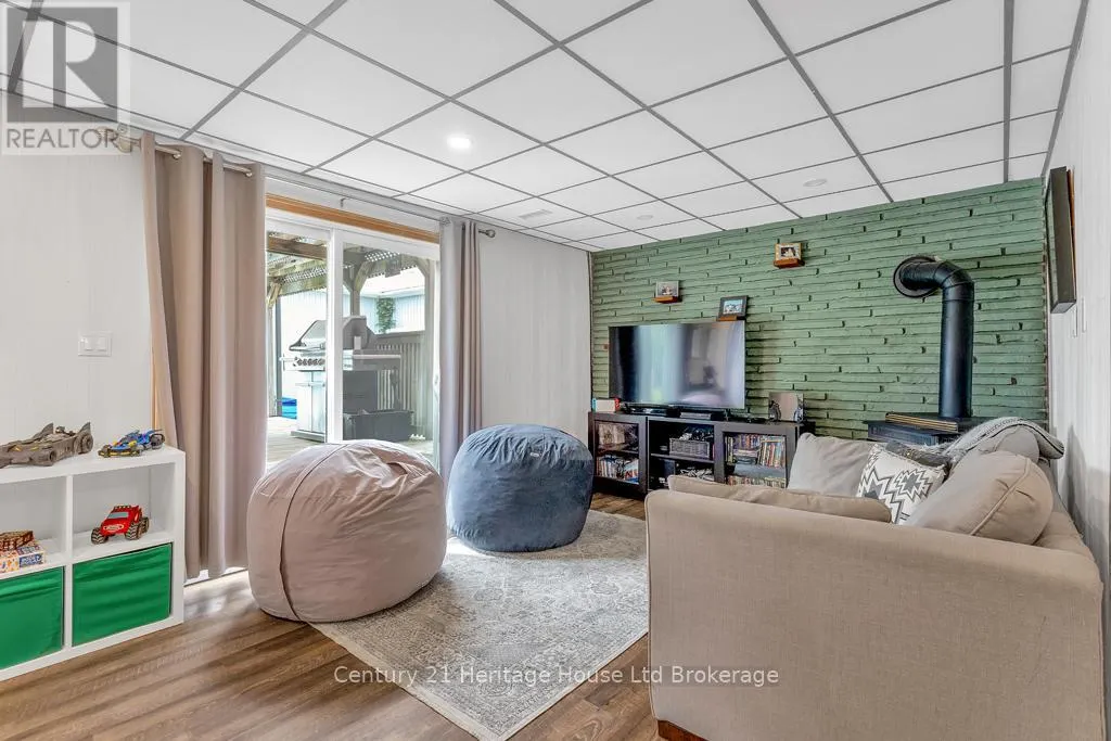 686 GOSHEN ROAD