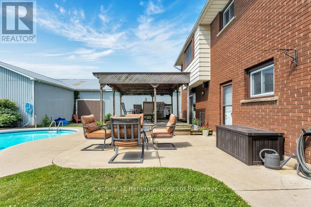 686 GOSHEN ROAD
