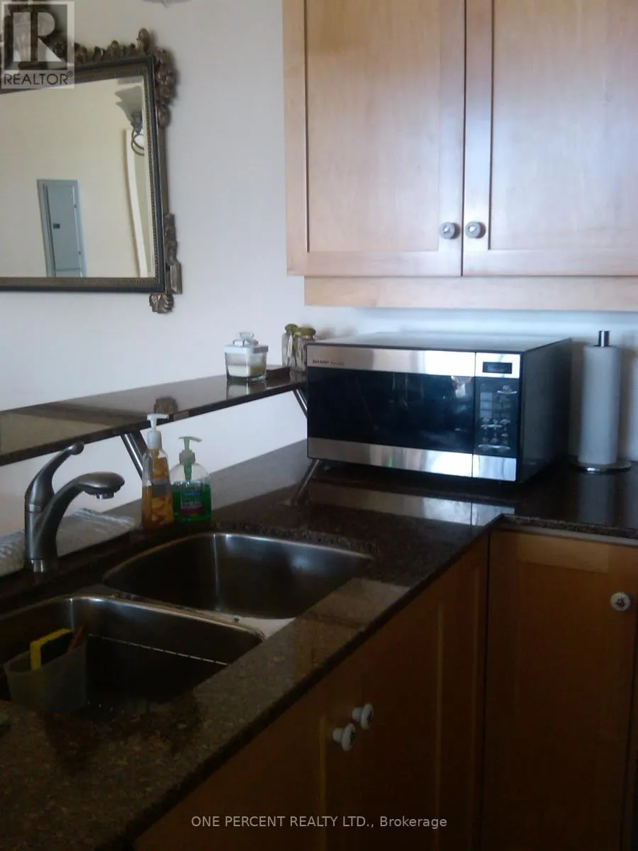 1603 - 95 BRONSON AVENUE S