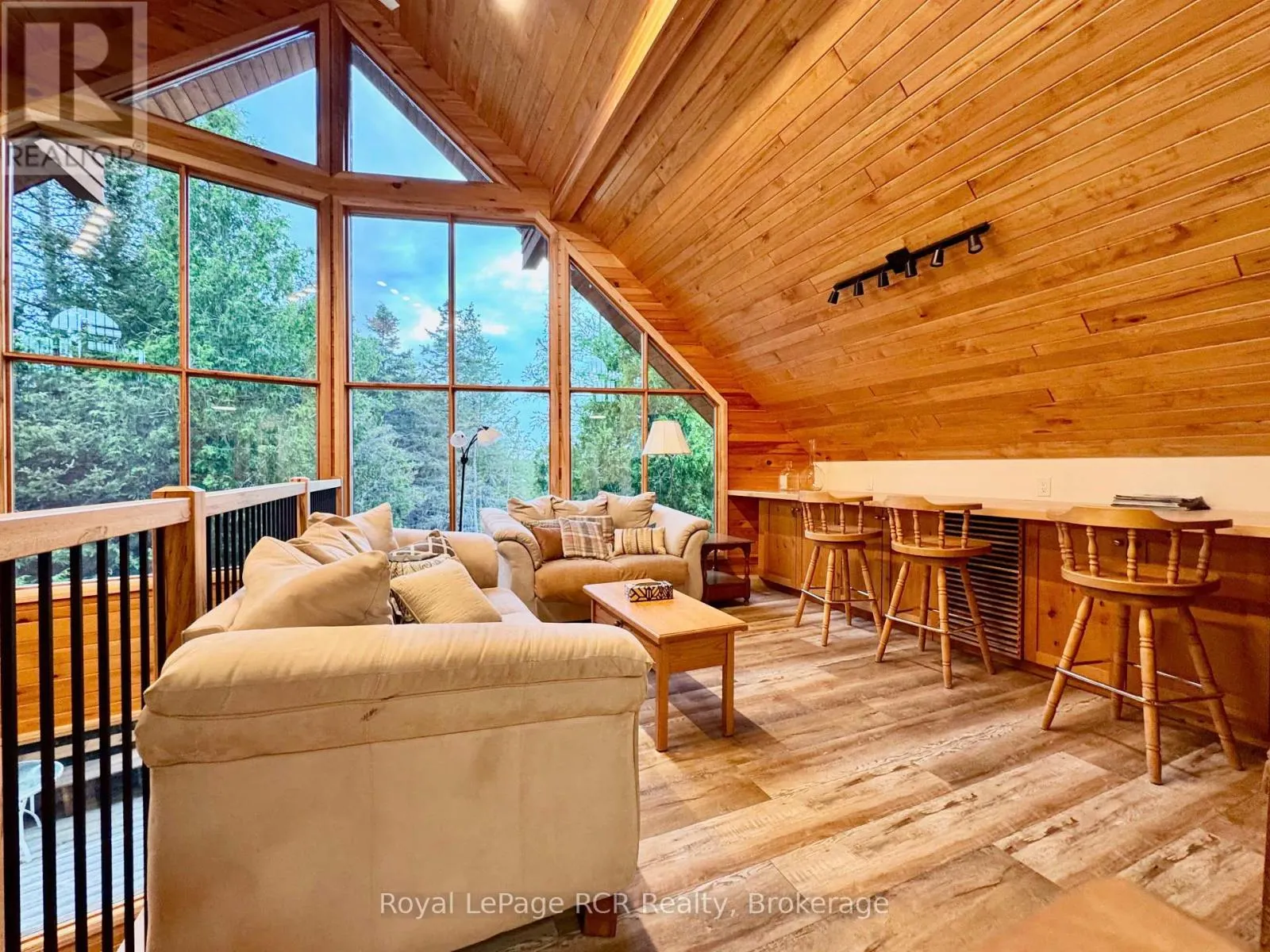 91 LITTLE PINE DRIVE