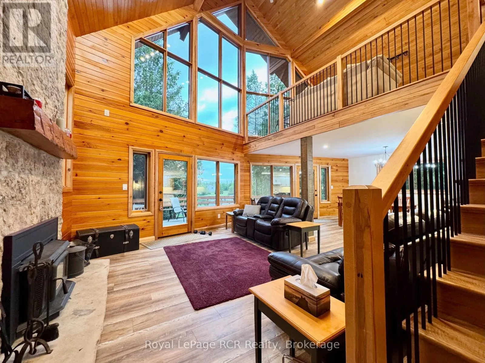 91 LITTLE PINE DRIVE