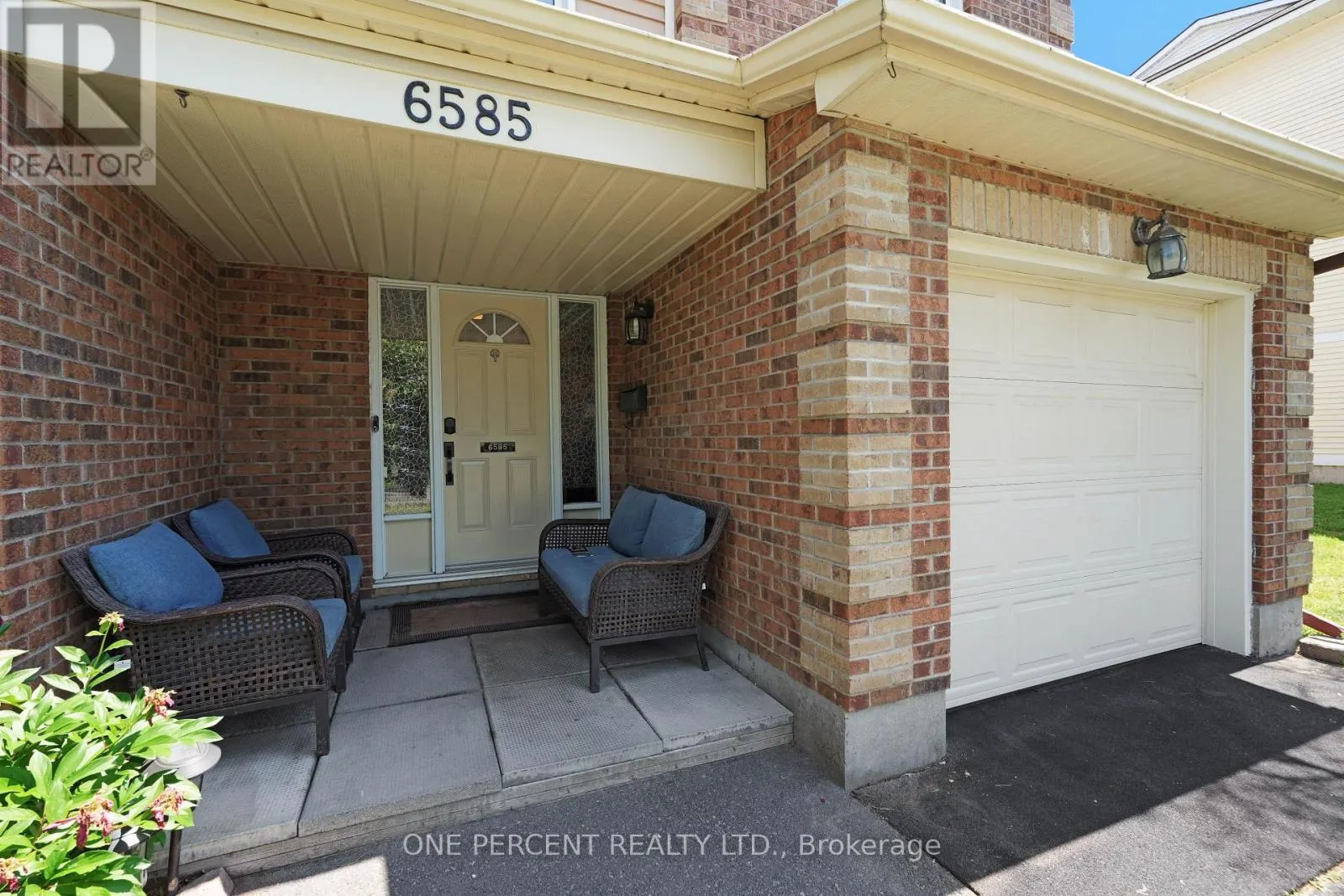 6585 - 6585 BILBERRY DRIVE