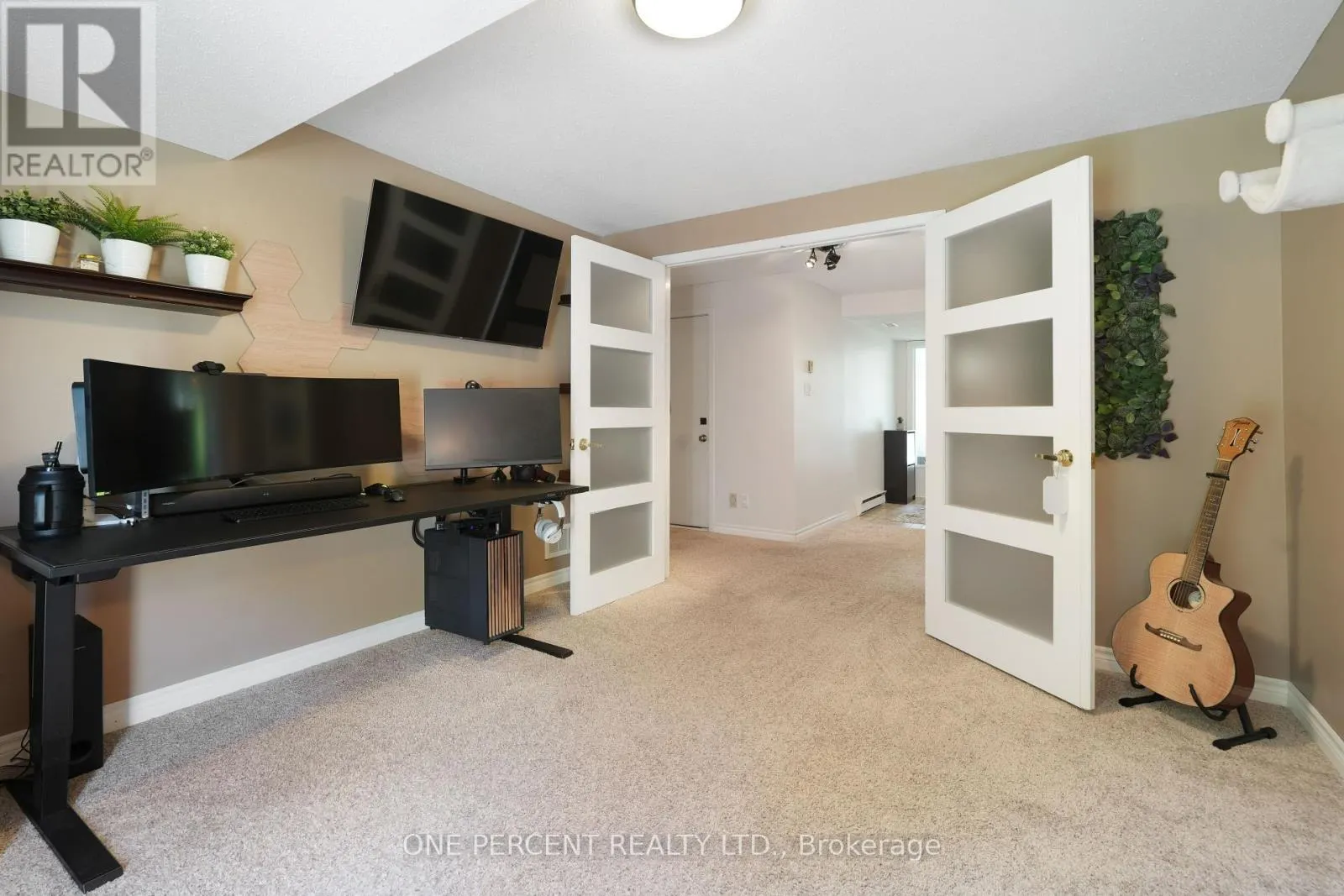 6585 - 6585 BILBERRY DRIVE