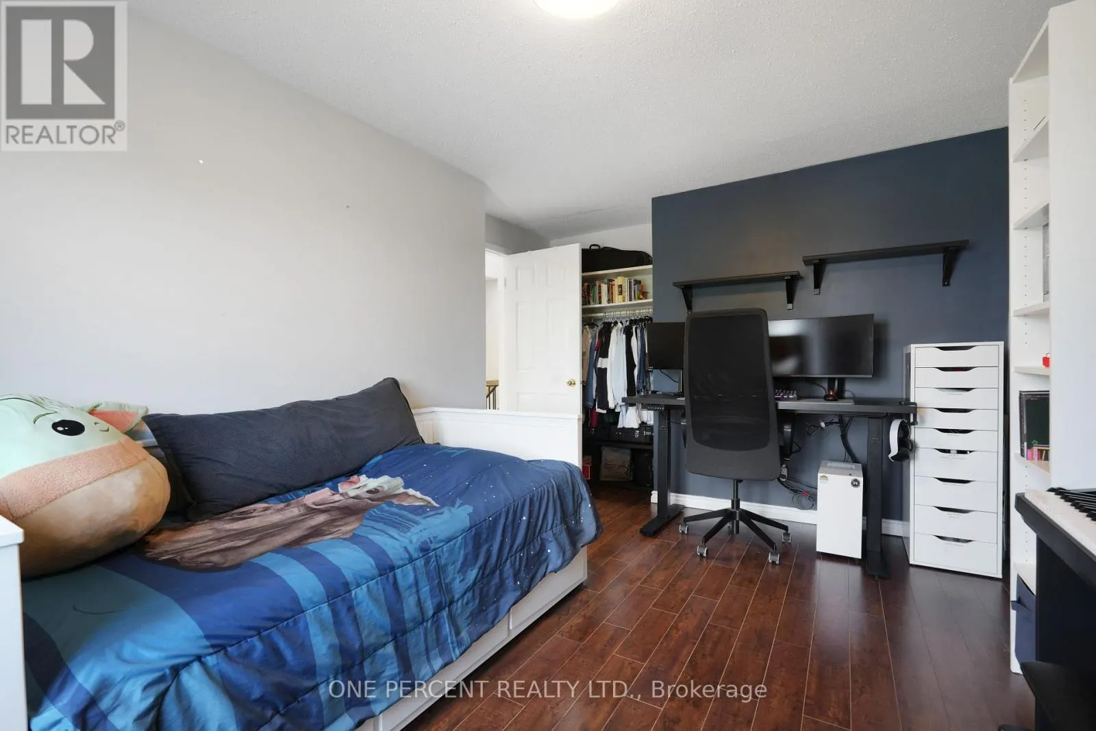 6585 - 6585 BILBERRY DRIVE
