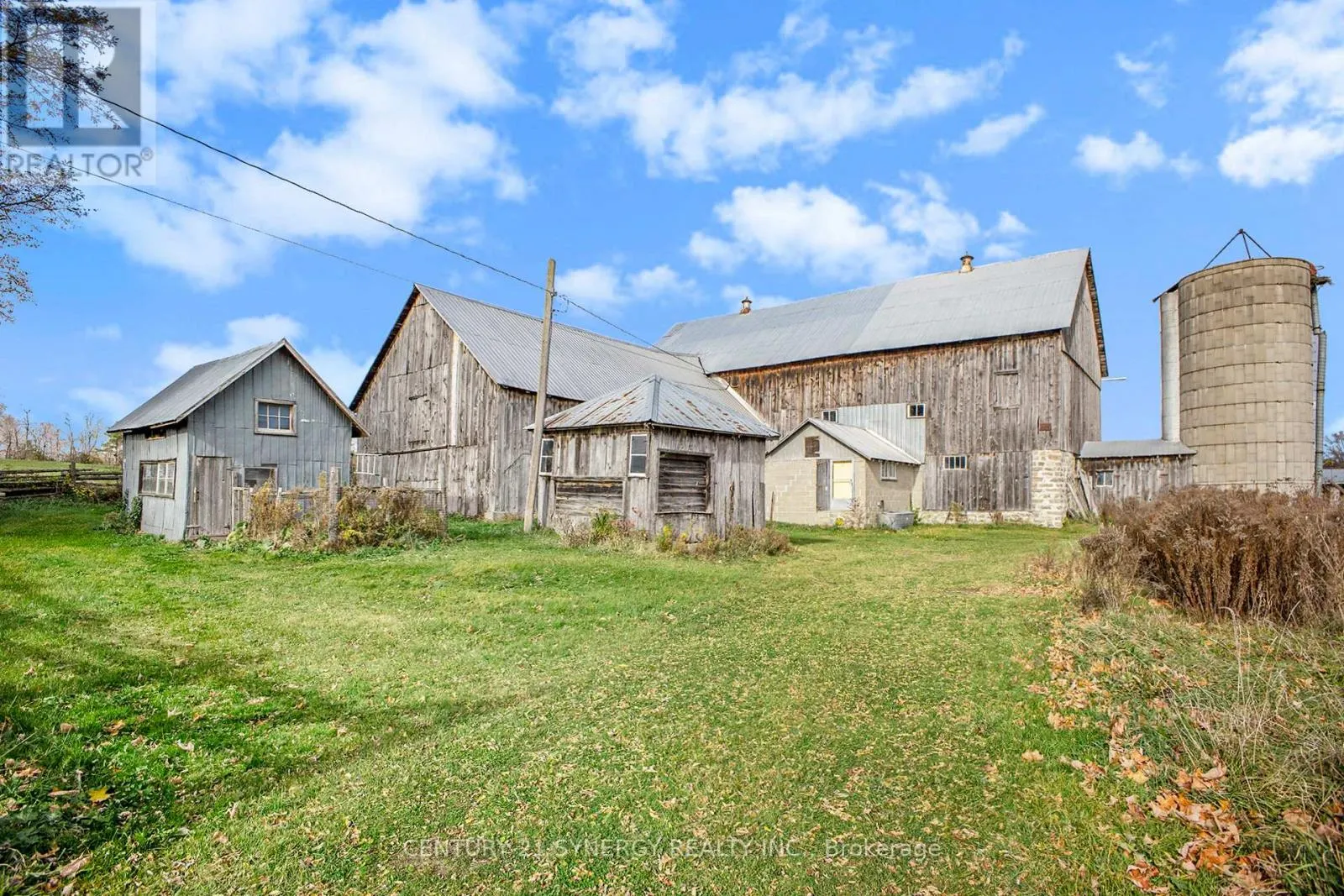 129 RIDEAU FERRY ROAD