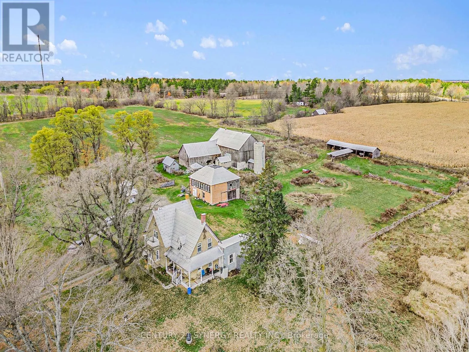129 RIDEAU FERRY ROAD