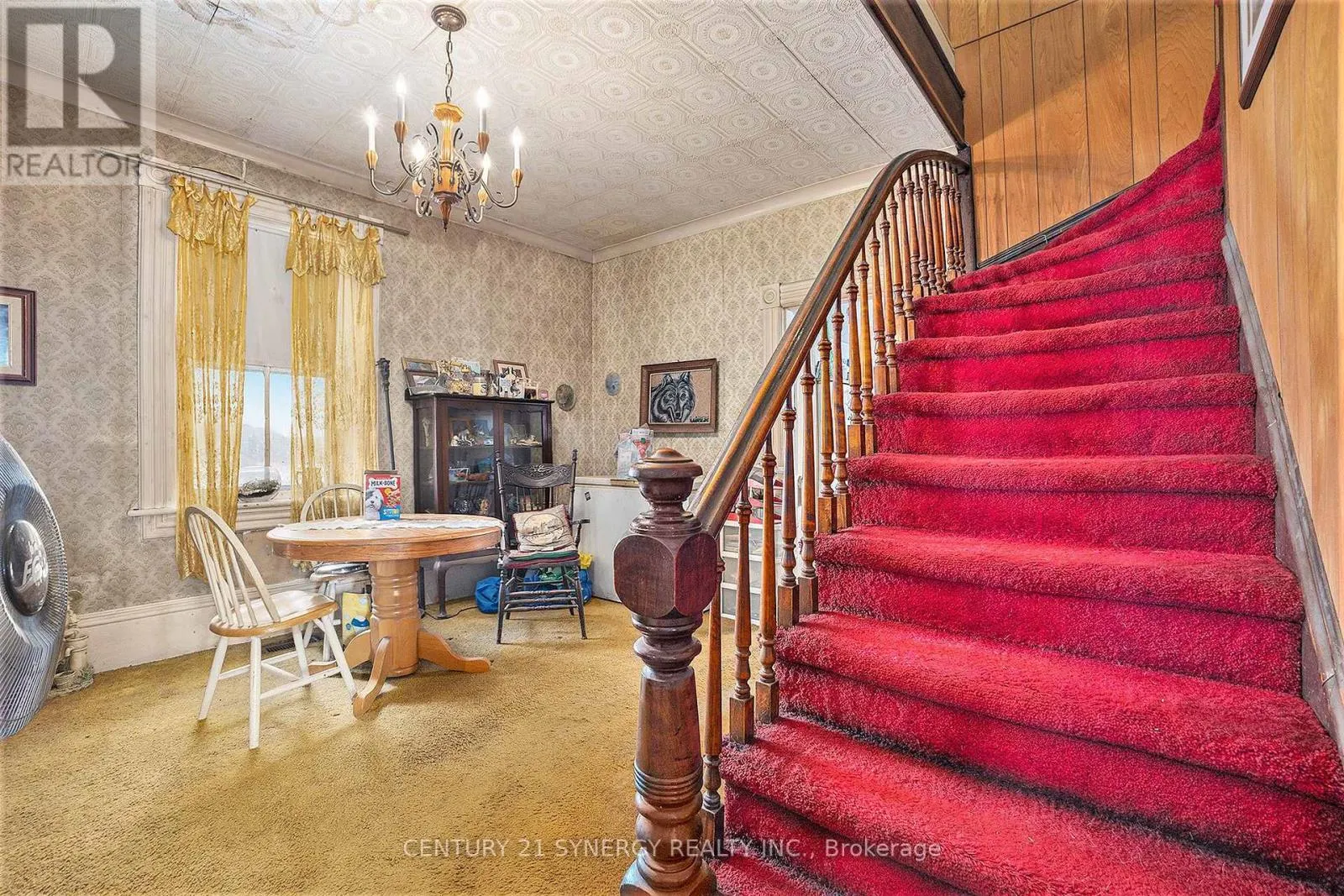 129 RIDEAU FERRY ROAD