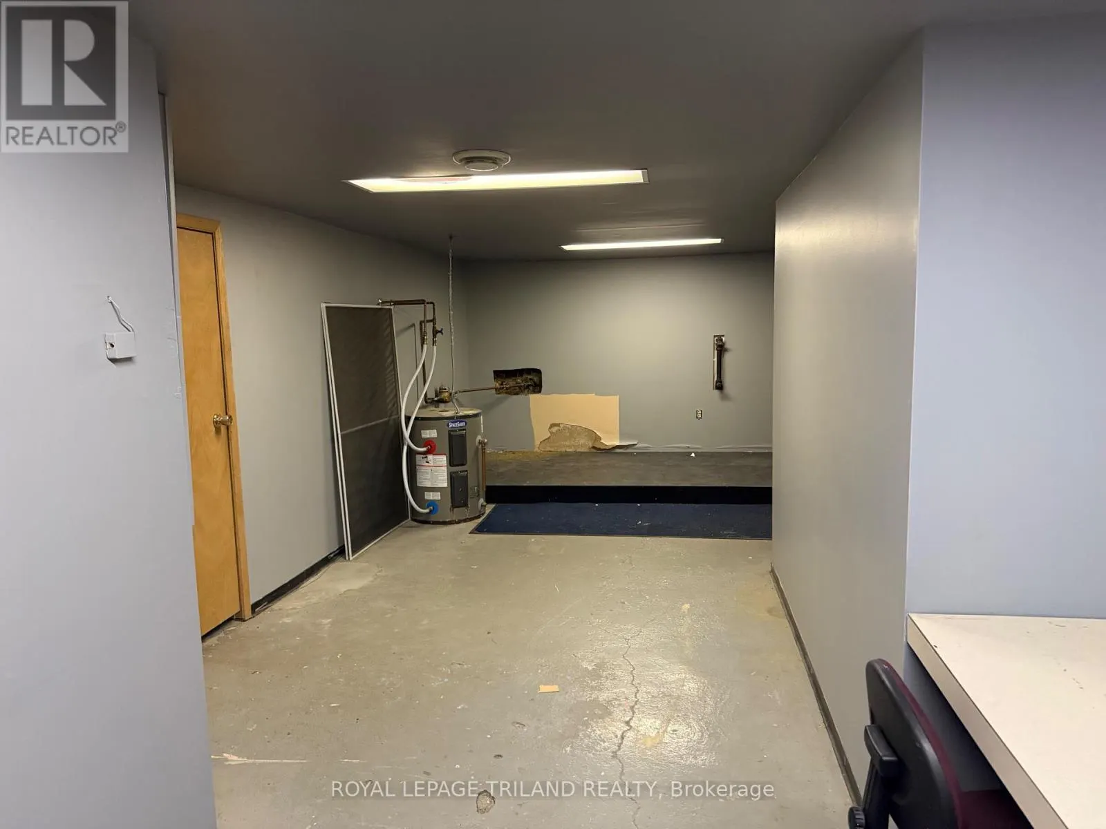 MAIN FLOOR - 656 TALBOT STREET, #Main Floor