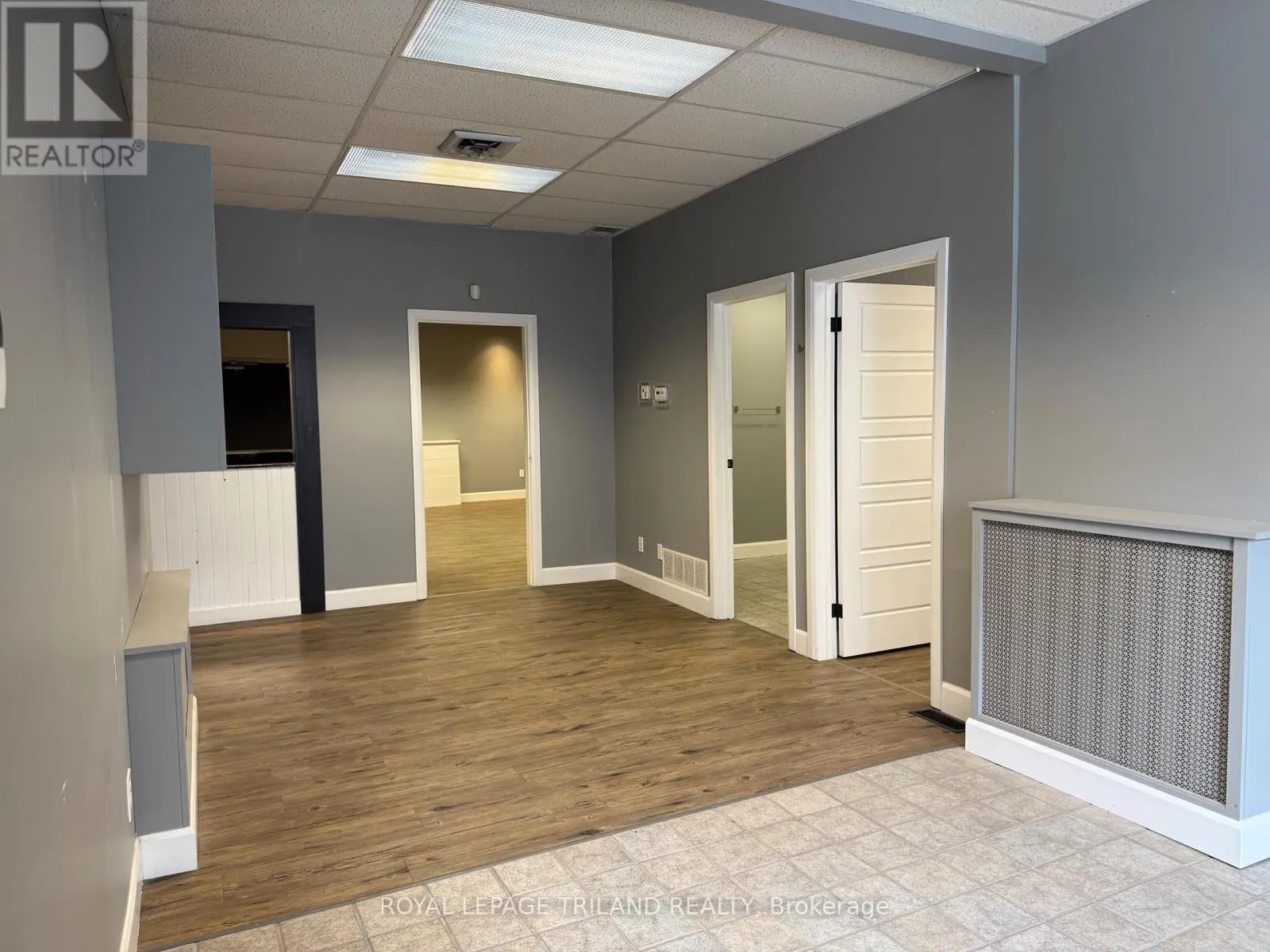 MAIN FLOOR - 656 TALBOT STREET, #Main Floor