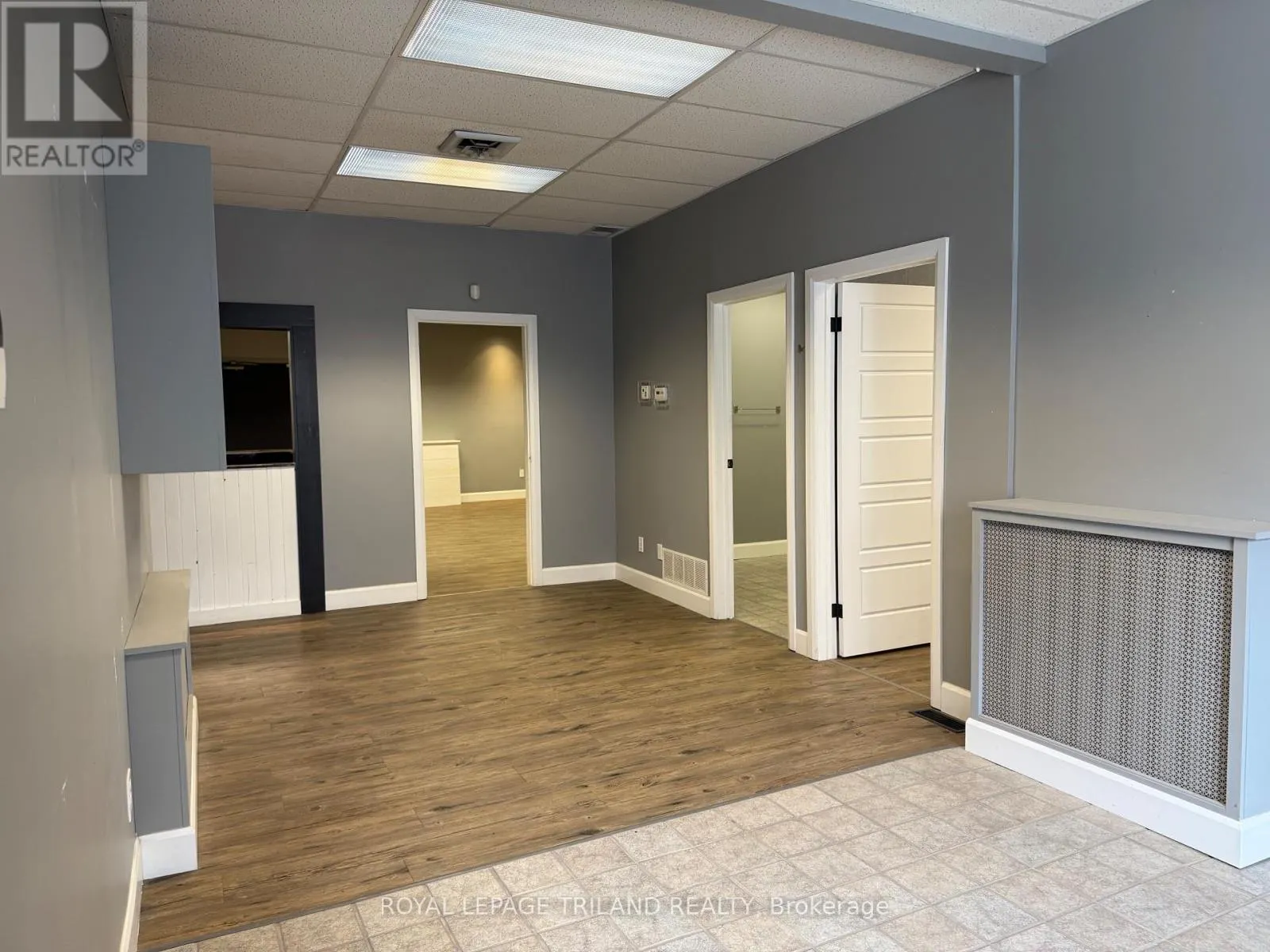 MAIN FLOOR - 656 TALBOT STREET, #Main Floor