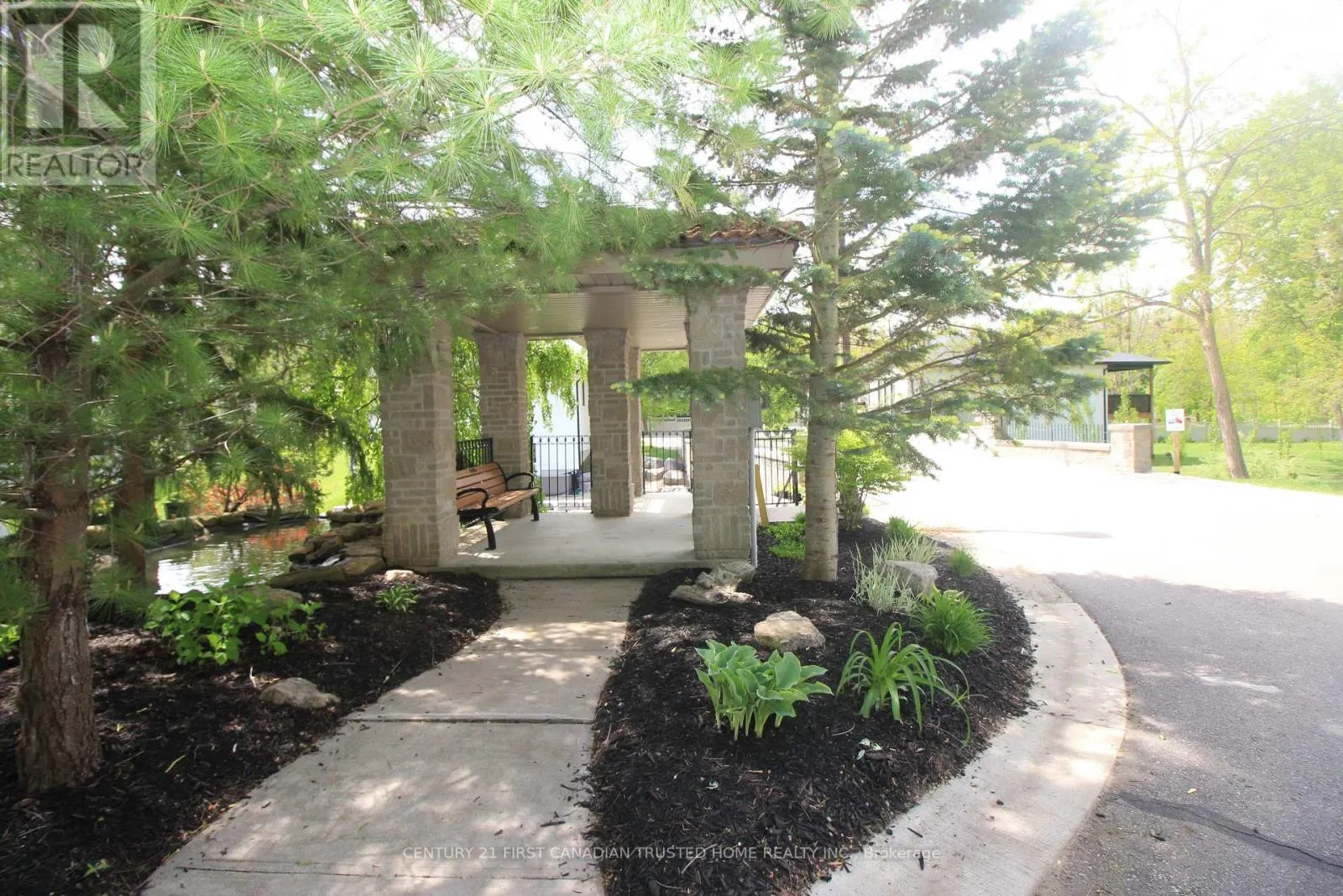 20 - 5 JOHN POUND ROAD, #20