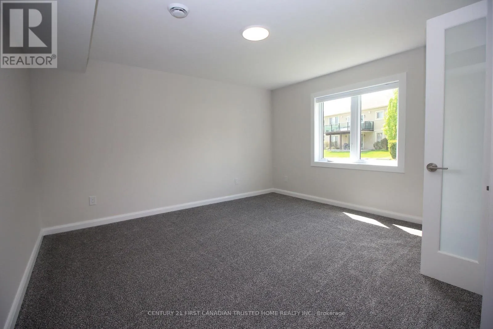 20 - 5 JOHN POUND ROAD, #20