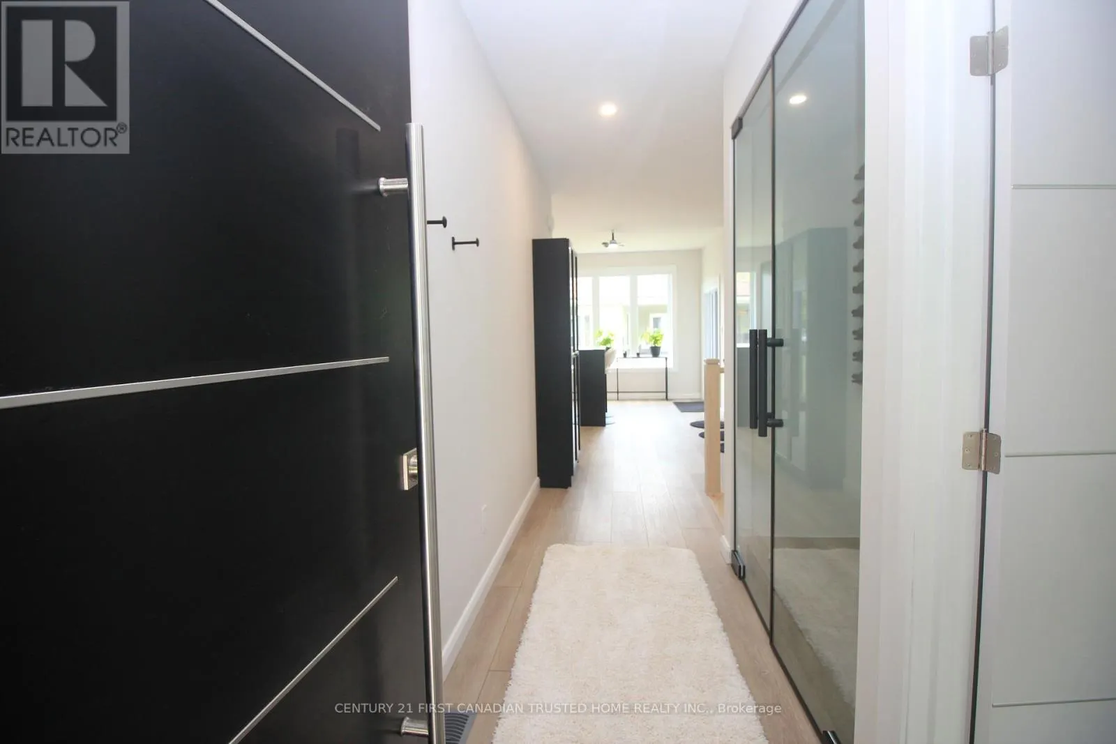 20 - 5 JOHN POUND ROAD, #20