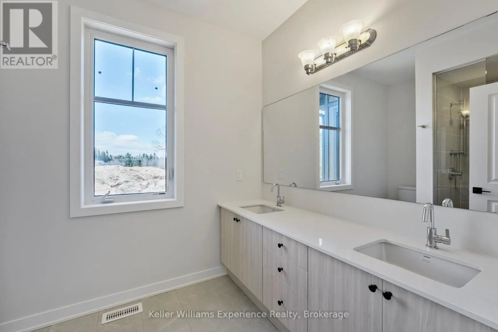 85 - 1016 PONDVIEW COURT, #85
