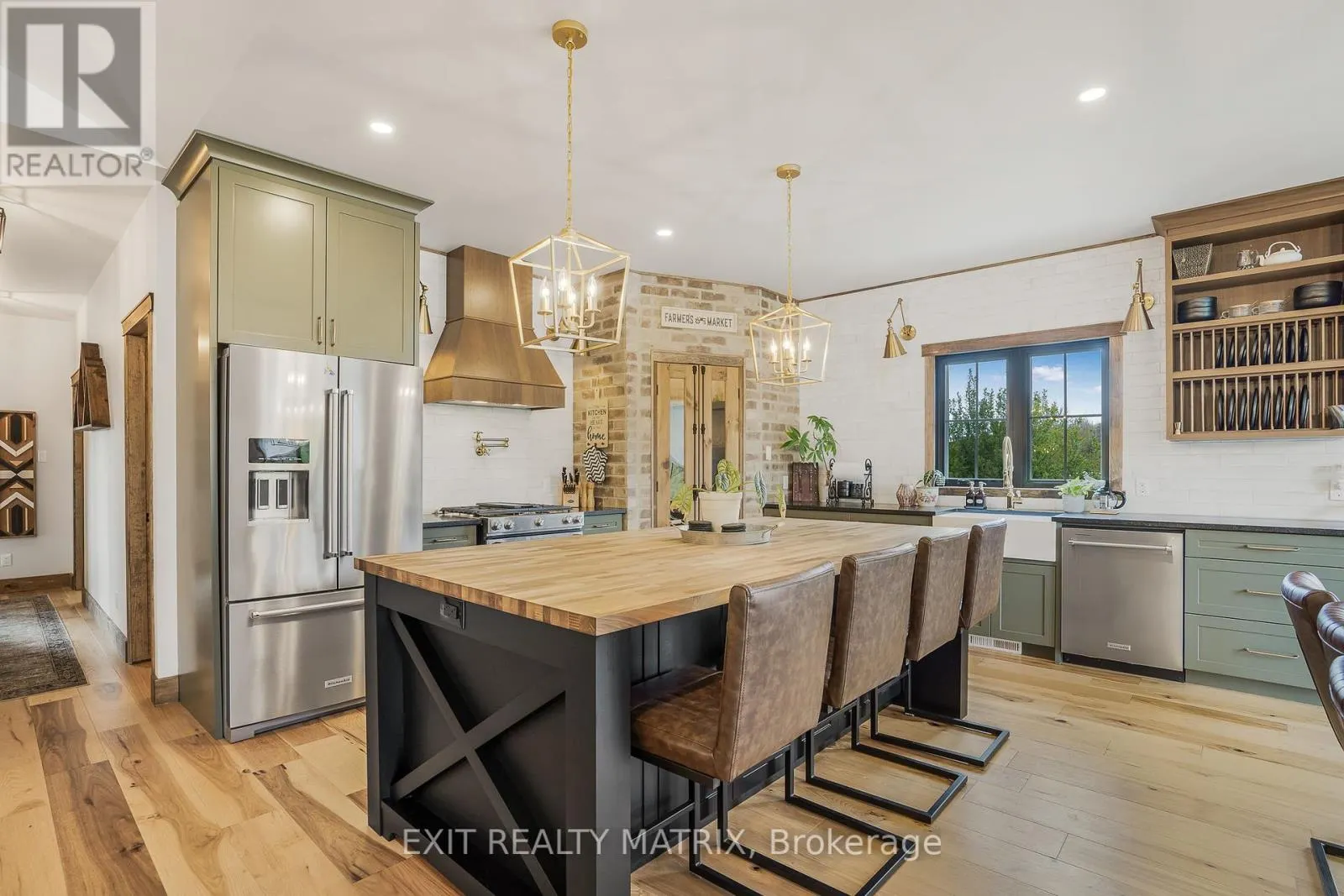2725 MCLEAN COURT