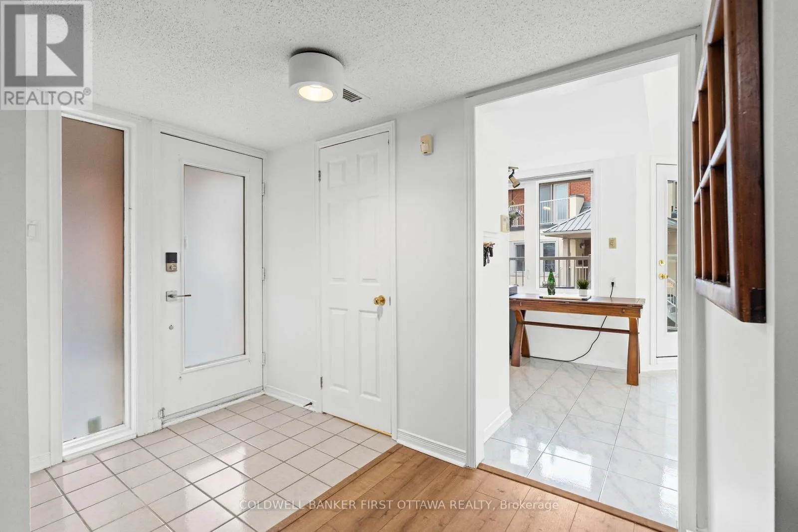 111F - 250 FOUNTAIN PLACE