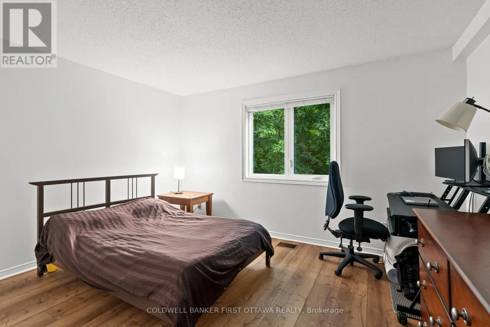 111F - 250 FOUNTAIN PLACE